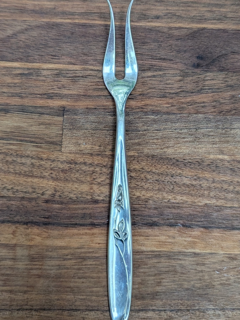 Towle Sterling Silver Pickle Fork In Pattern Rose Solitaire